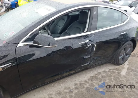 2018 Tesla Model 3 из США, поврежденный, VIN 5YJ3E1EA9JF008431